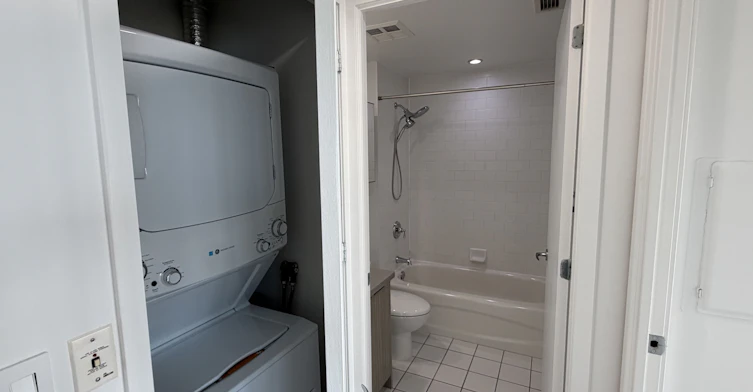 2408-281 Mutual Street, Toronto, ON, M4Y 3C4 - 15