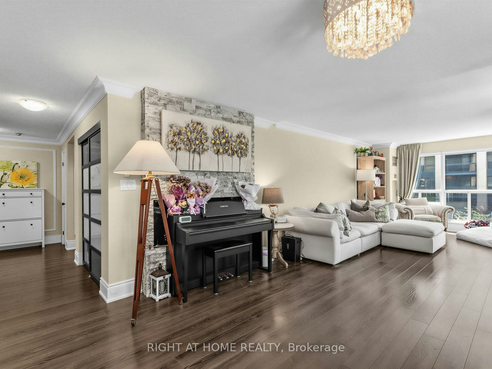 311-28 Hollywood Avenue, Toronto, ON, M2N 6S4 - 16