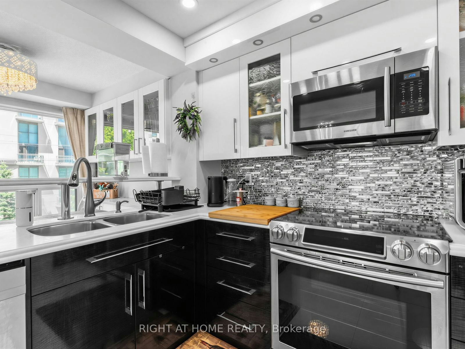 311-28 Hollywood Avenue, Toronto, ON, M2N 6S4 - 21