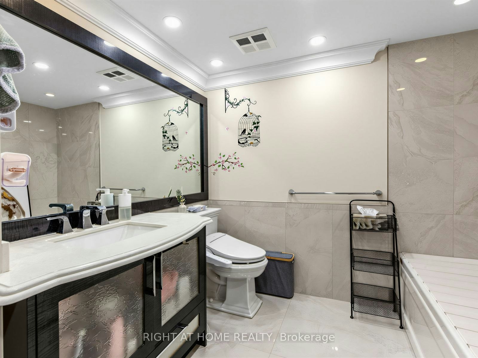 311-28 Hollywood Avenue, Toronto, ON, M2N 6S4 - 32