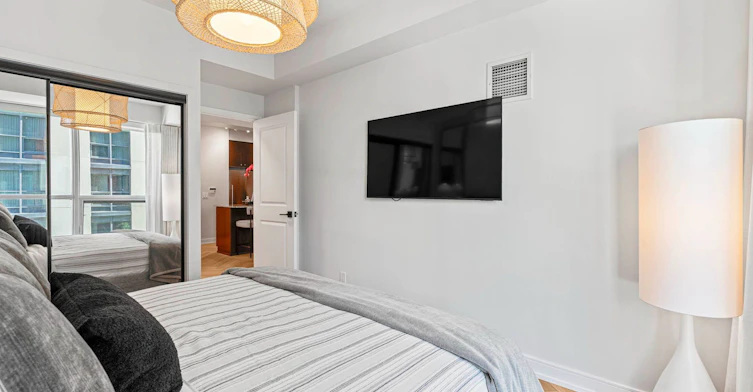 604-38 The Esplanade Avenue, Toronto, ON, M5E 1A5 - 17