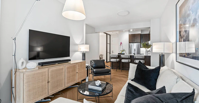 604-38 The Esplanade Avenue, Toronto, ON, M5E 1A5 - 4