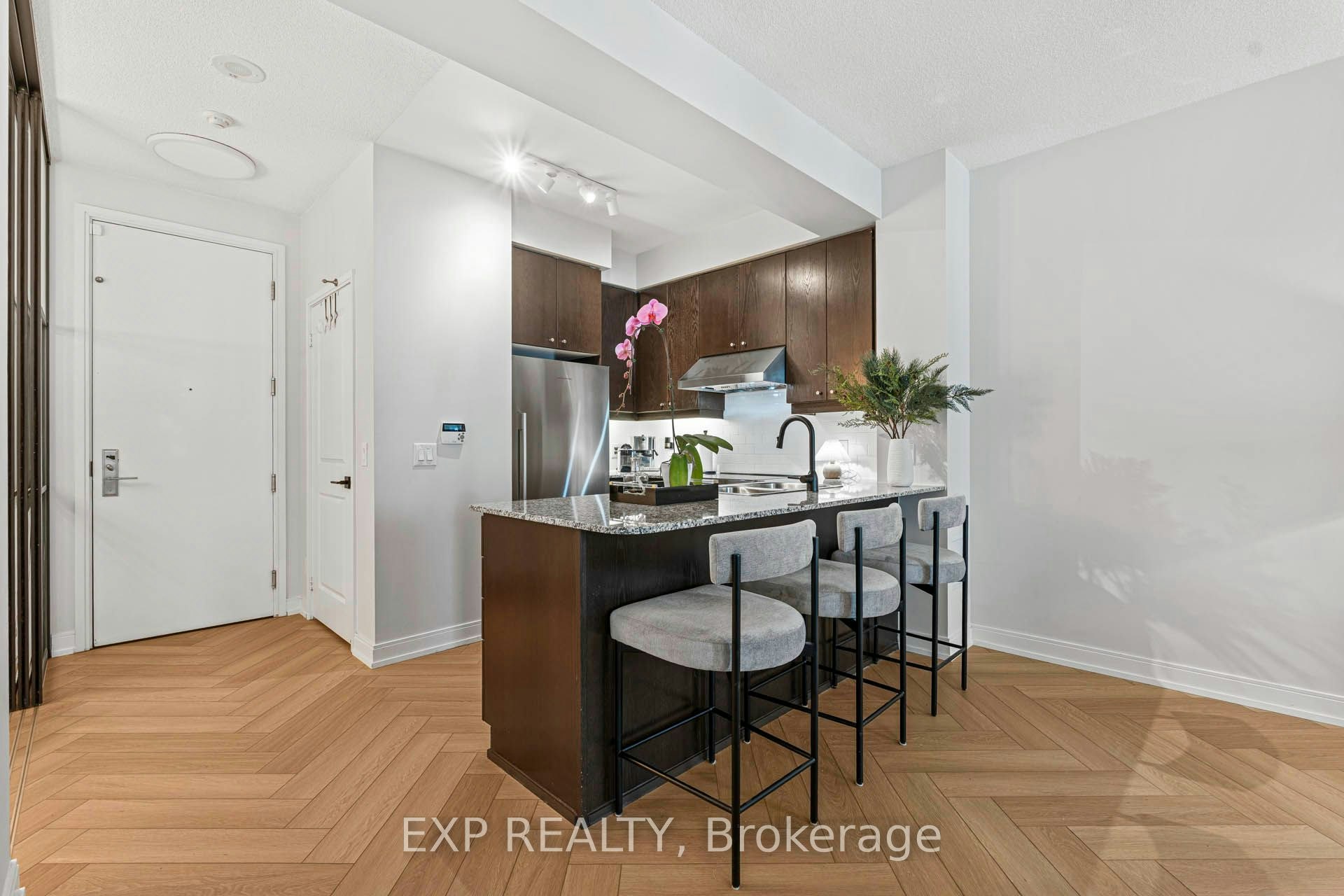604-38 The Esplanade Avenue, Toronto, ON, M5E 1A5 - 12