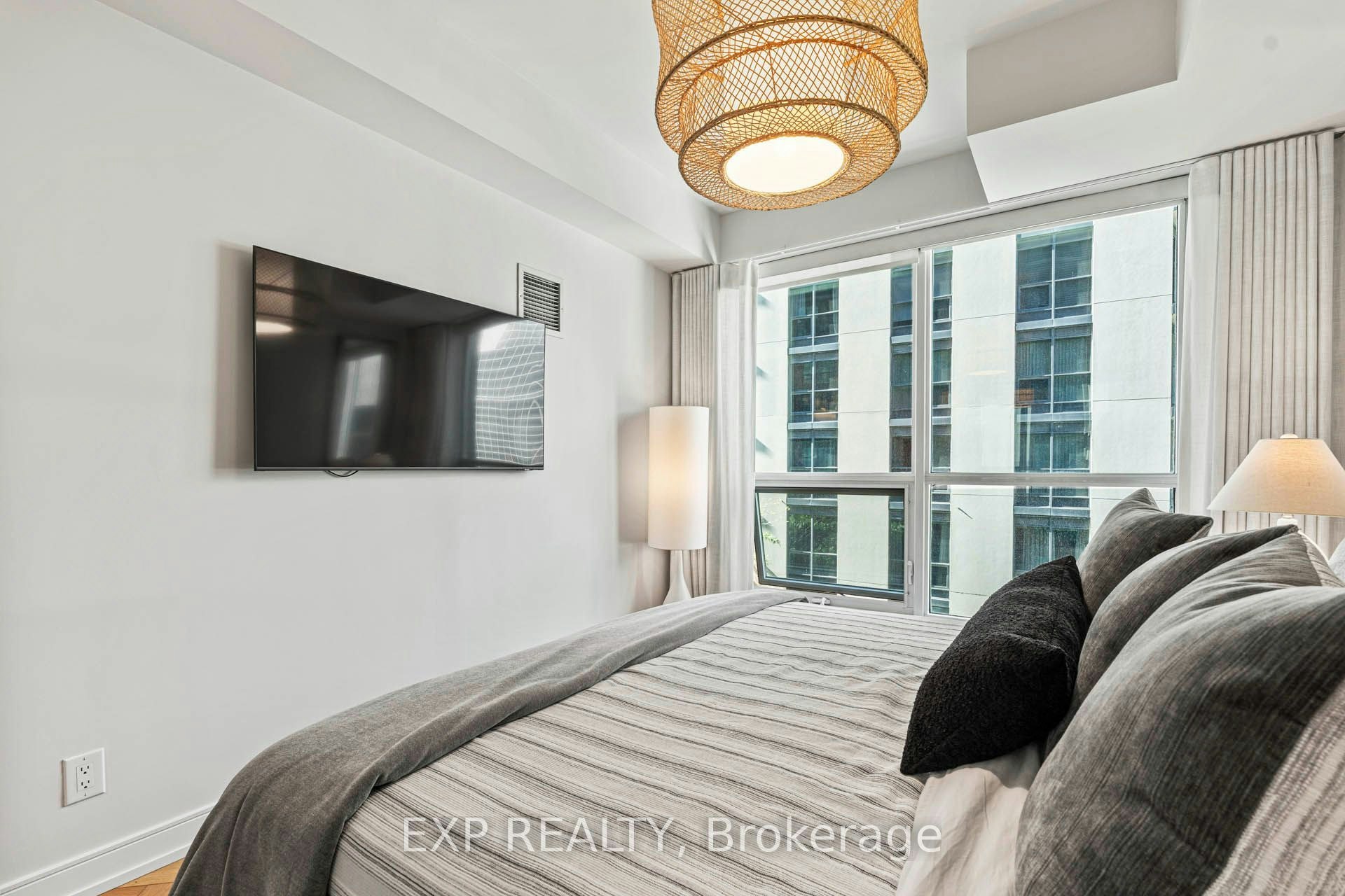 604-38 The Esplanade Avenue, Toronto, ON, M5E 1A5 - 16