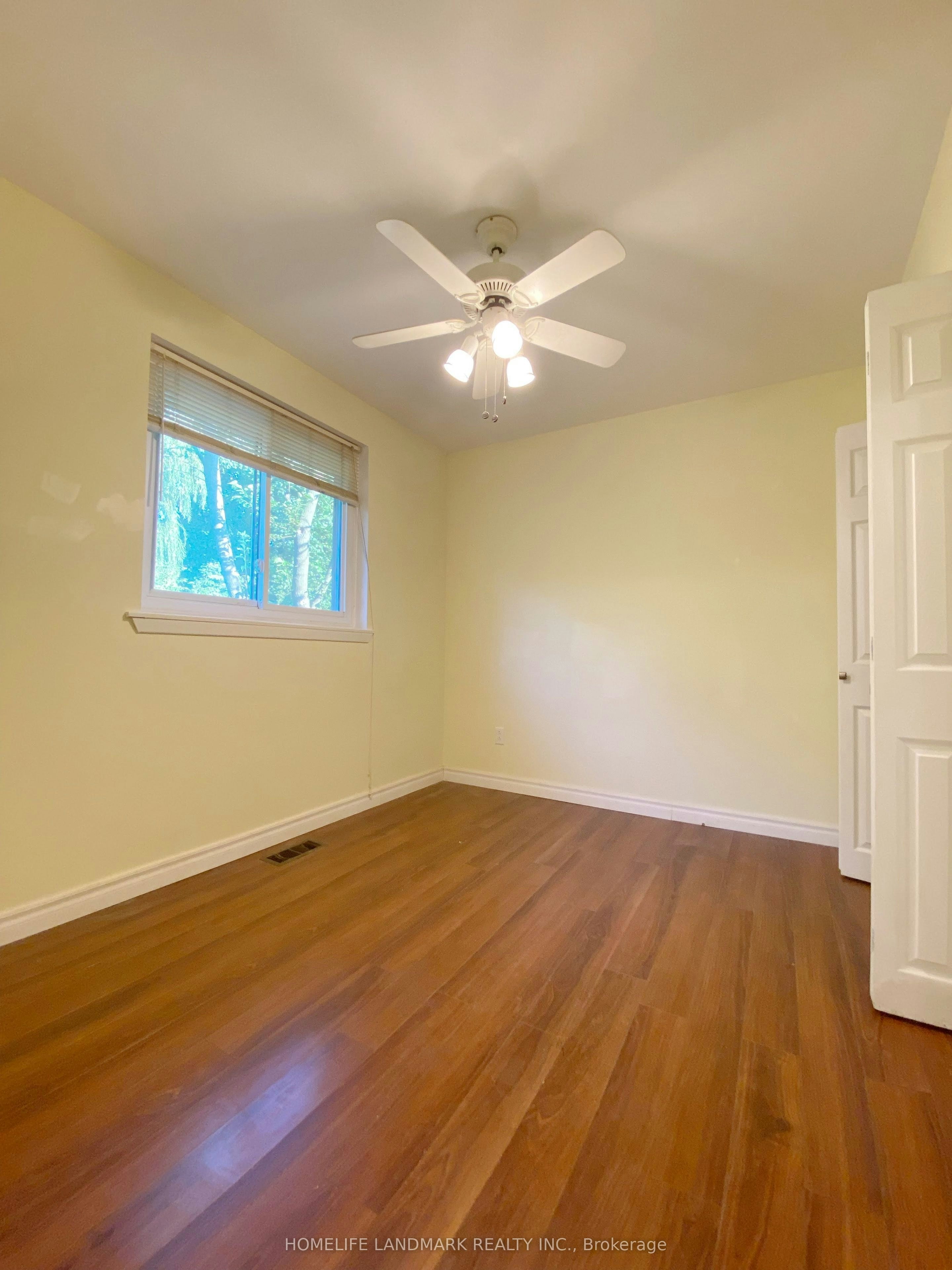 12 Lehar Crescent, Toronto, ON, M2H 1J5 - 9