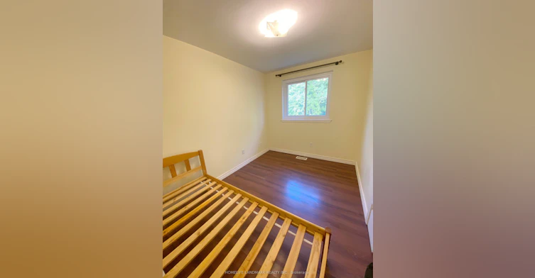 12 Lehar Crescent, Toronto, ON, M2H 1J5 - 8