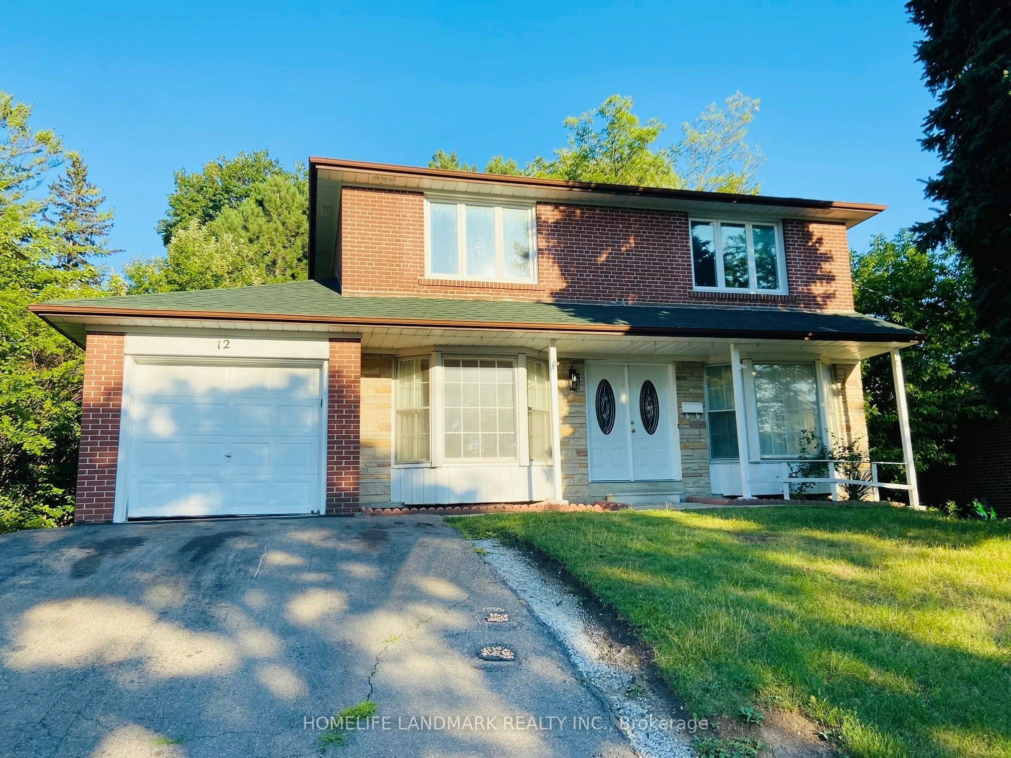 12 Lehar Crescent, Toronto, ON, M2H 1J5