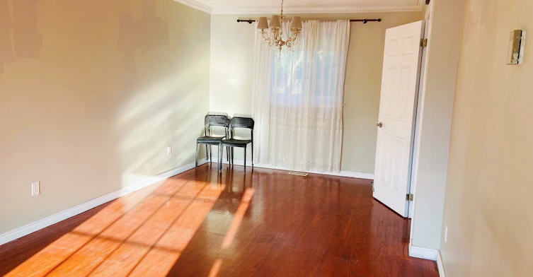 12 Lehar Crescent, Toronto, ON, M2H 1J5 - 2