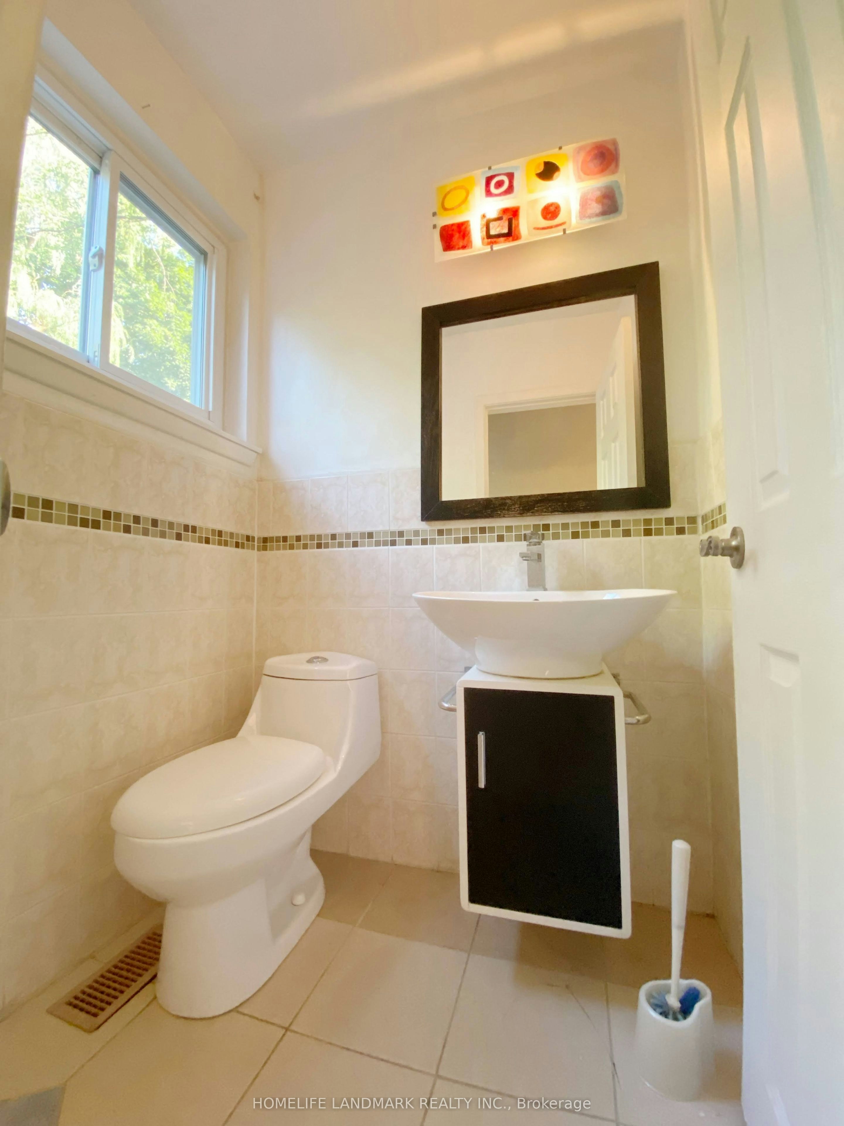 12 Lehar Crescent, Toronto, ON, M2H 1J5 - 5