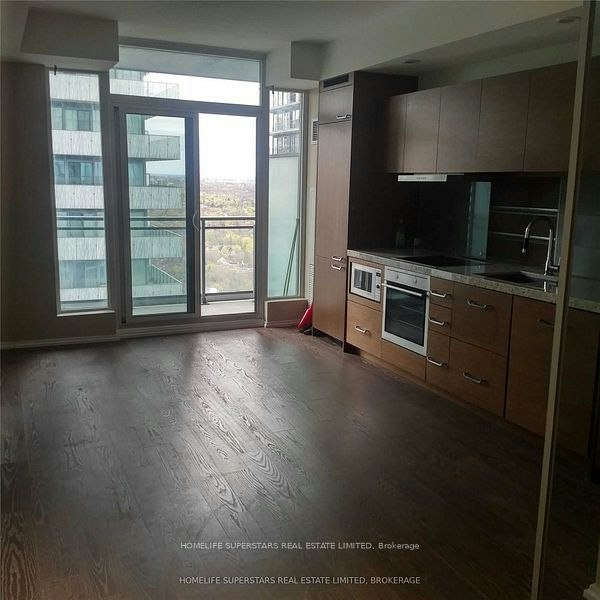 3908-45 Charles Street, Toronto, ON, M4Y 0B8 - 6