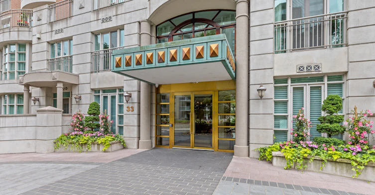 108-33 Delisle Avenue, Toronto, ON, M4V 3C7 - 2