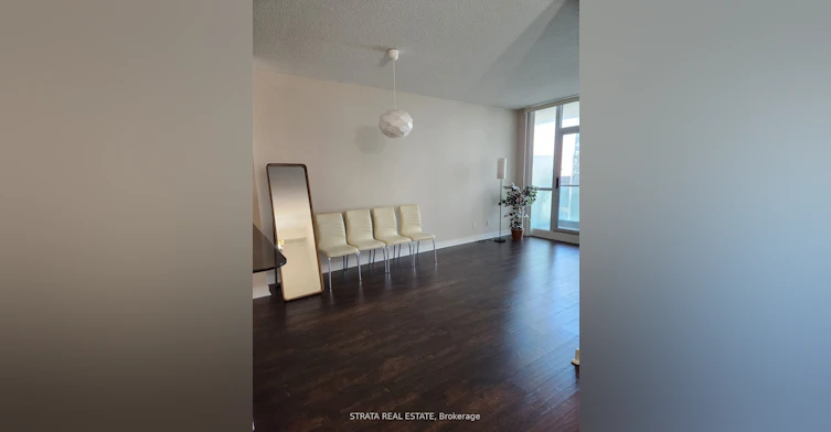 2101-12 Yonge Street, Toronto, ON, M5E 1Z9 - 7