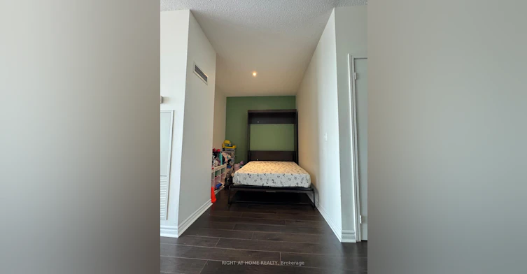 806-2885 Bayview Avenue, Toronto, ON, M2K 0A3 - 8