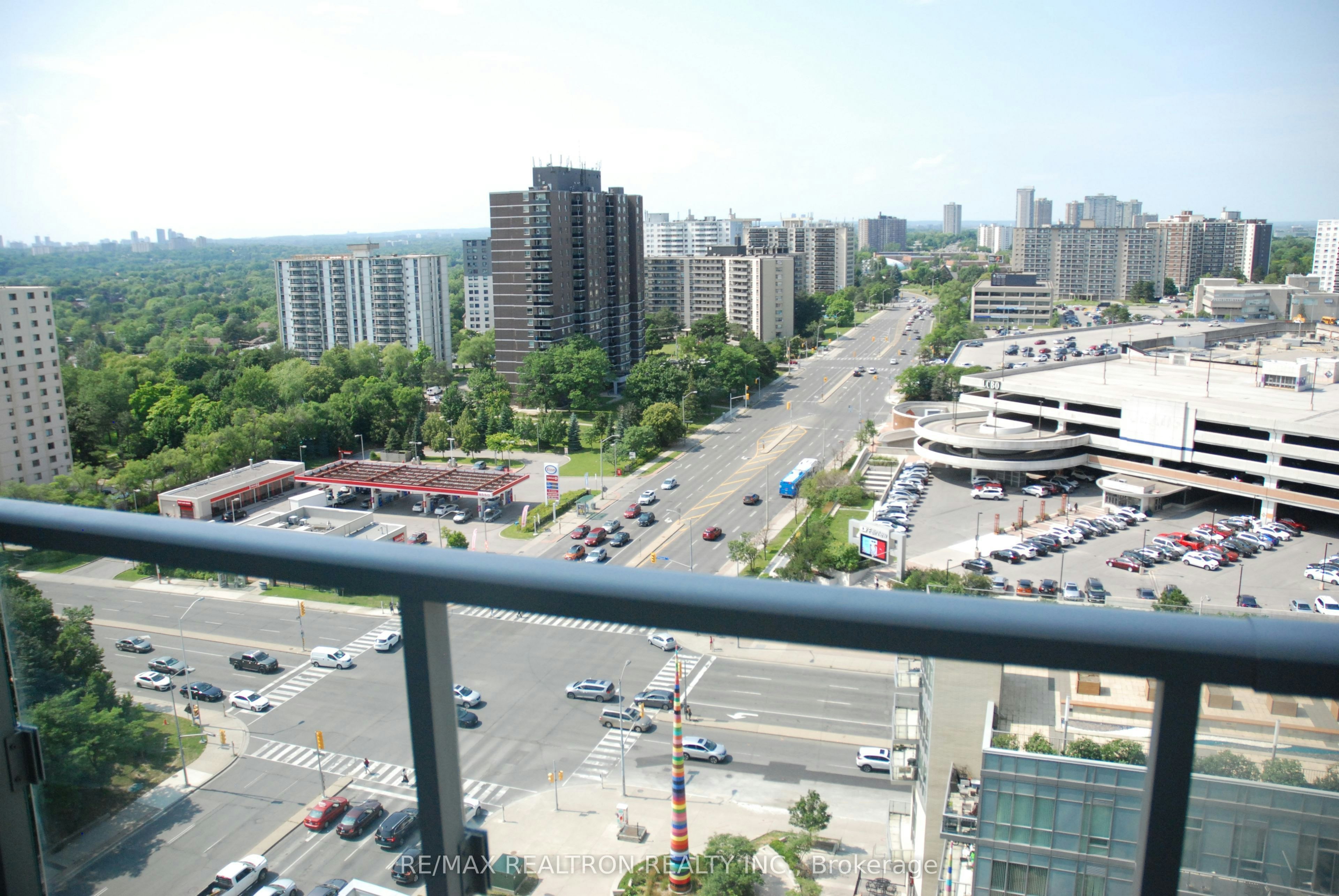 1304-66 Forest Manor Road, Toronto, ON, M2J 0B7 - 15
