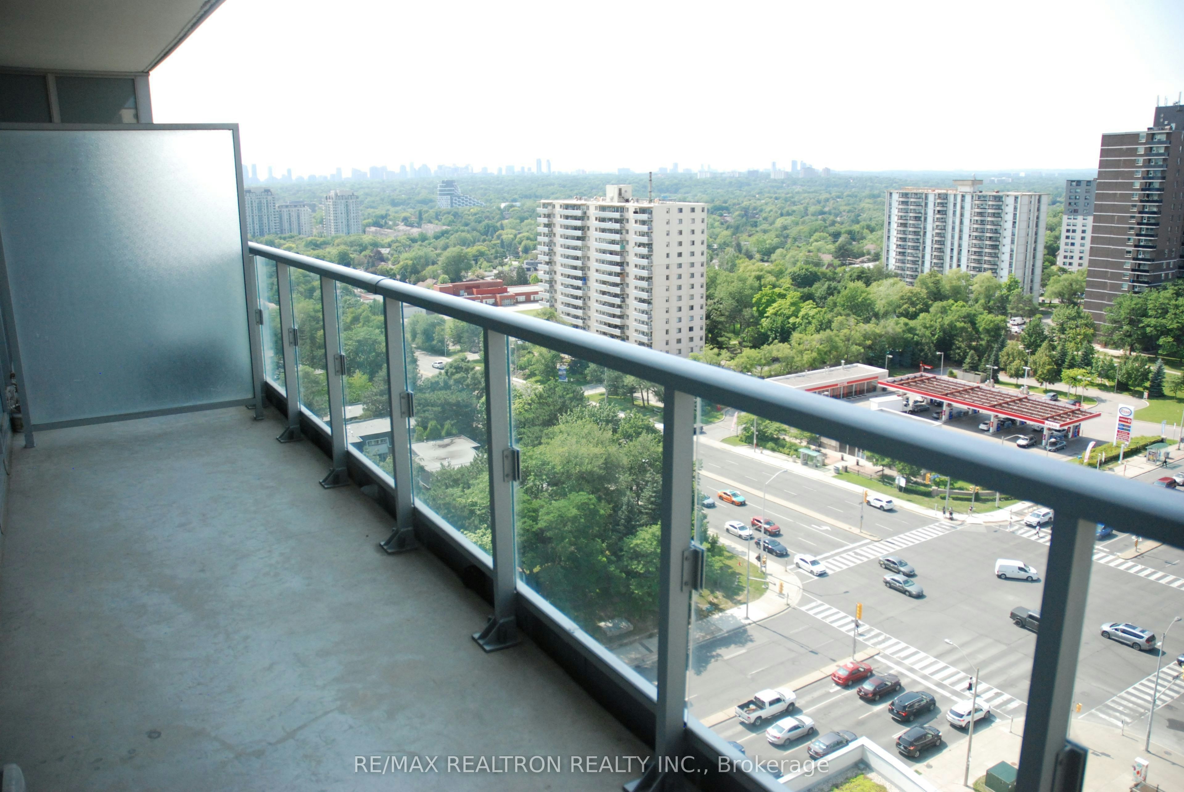 1304-66 Forest Manor Road, Toronto, ON, M2J 0B7 - 13