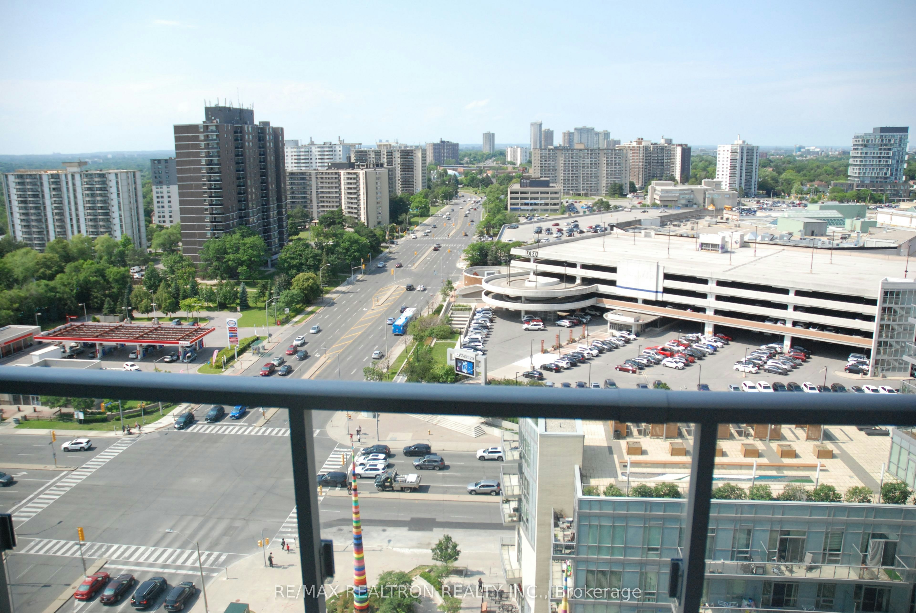 1304-66 Forest Manor Road, Toronto, ON, M2J 0B7 - 16