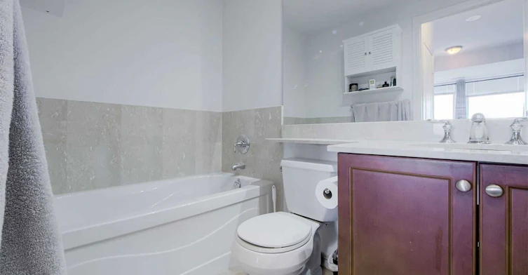 812-628 Fleet Street, Toronto, ON, M5V 1A8 - 22
