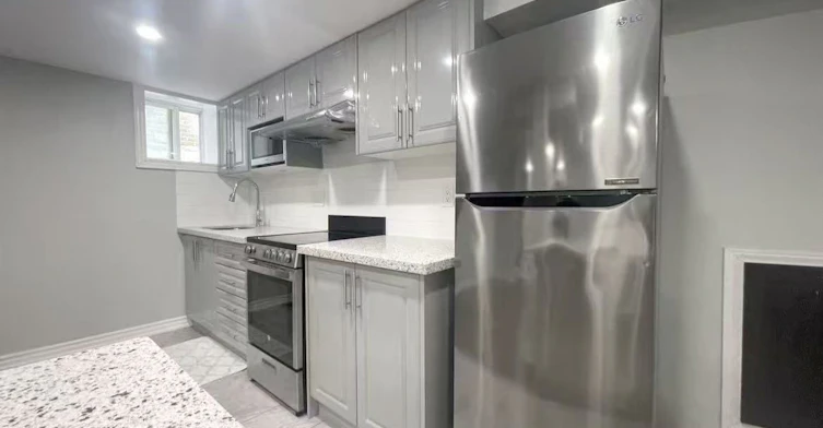 Bsmt-40 Rusholme Drive, Toronto, ON, M6J 3J9 - 6