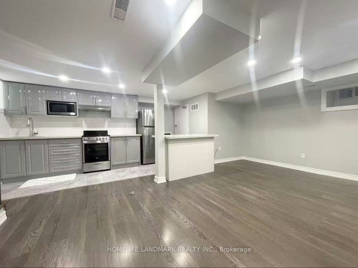 Bsmt-40 Rusholme Drive, Toronto, ON, M6J 3J9 - 8