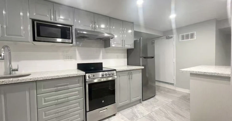 Bsmt-40 Rusholme Drive, Toronto, ON, M6J 3J9 - 4