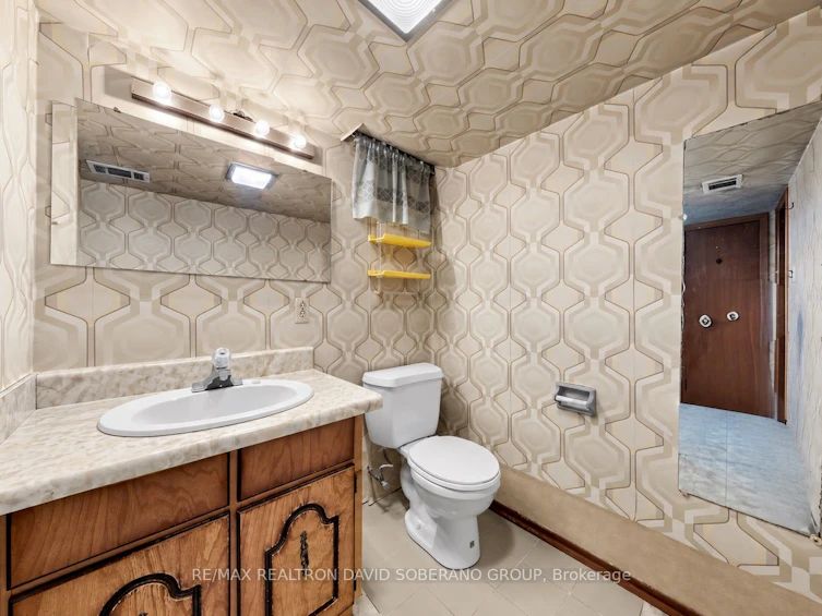 108 York Downs Drive, Toronto, ON, M3H 2G7 - 29