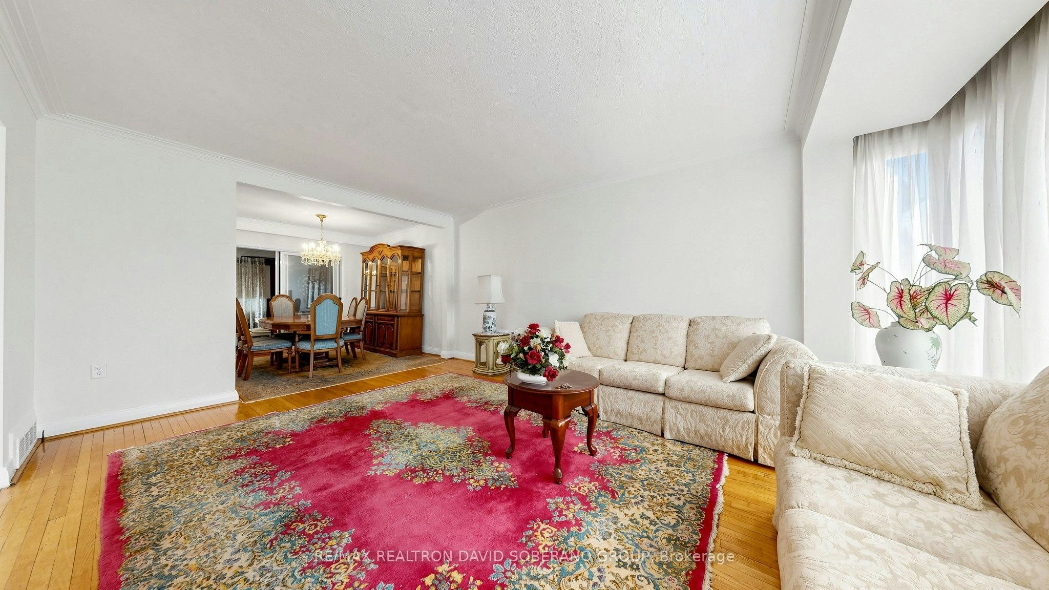 108 York Downs Drive, Toronto, ON, M3H 2G7 - 8