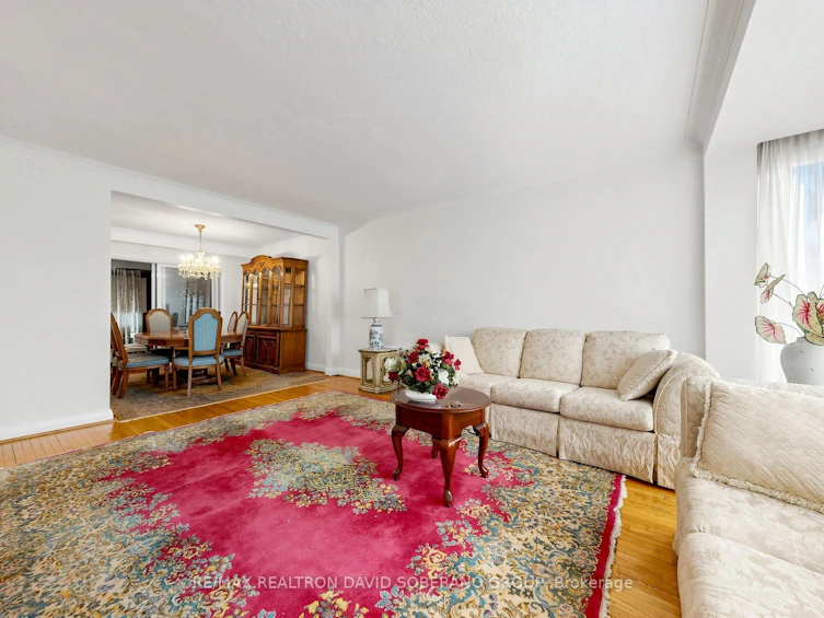 108 York Downs Drive, Toronto, ON, M3H 2G7 - 8