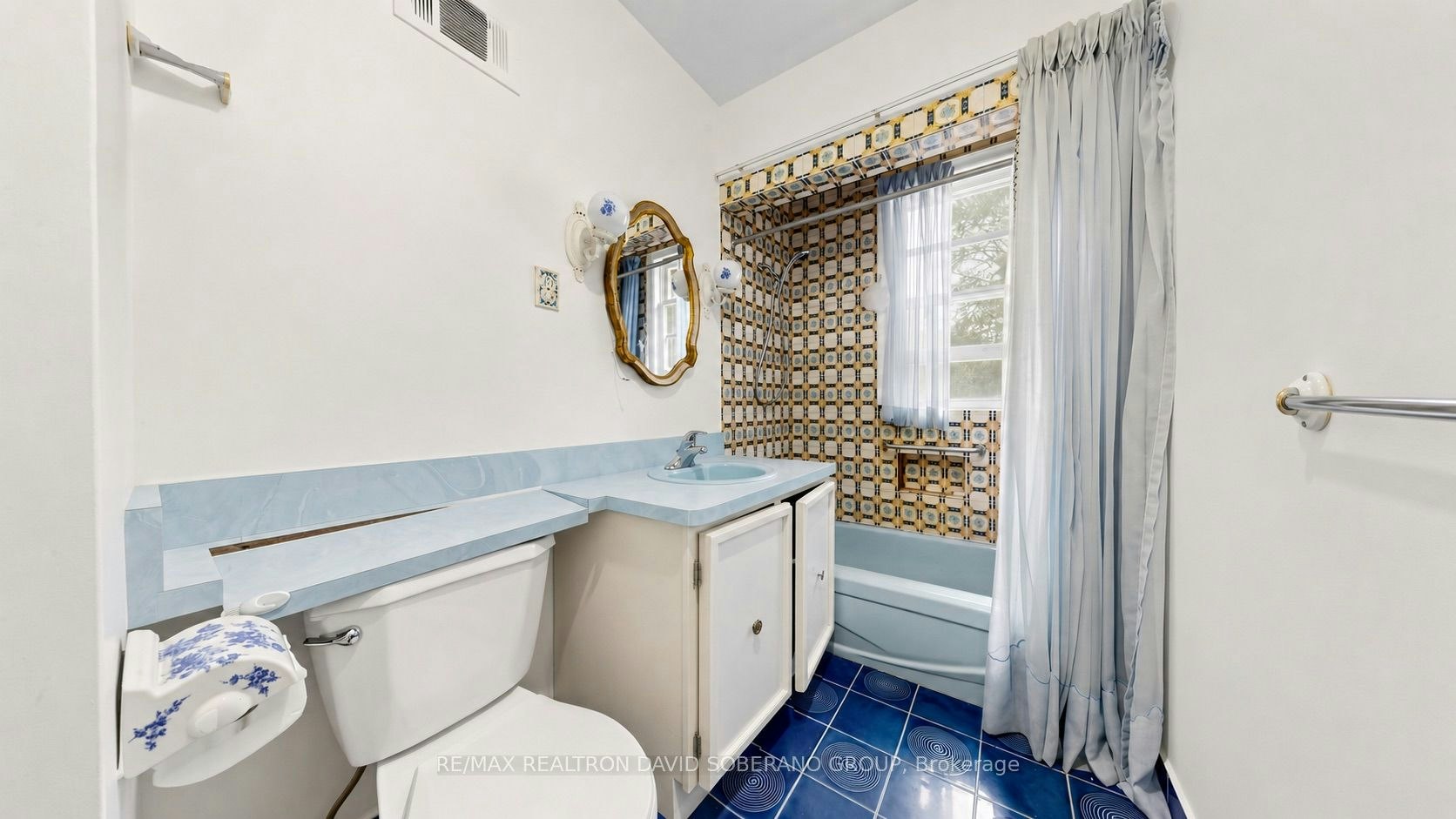 108 York Downs Drive, Toronto, ON, M3H 2G7 - 15
