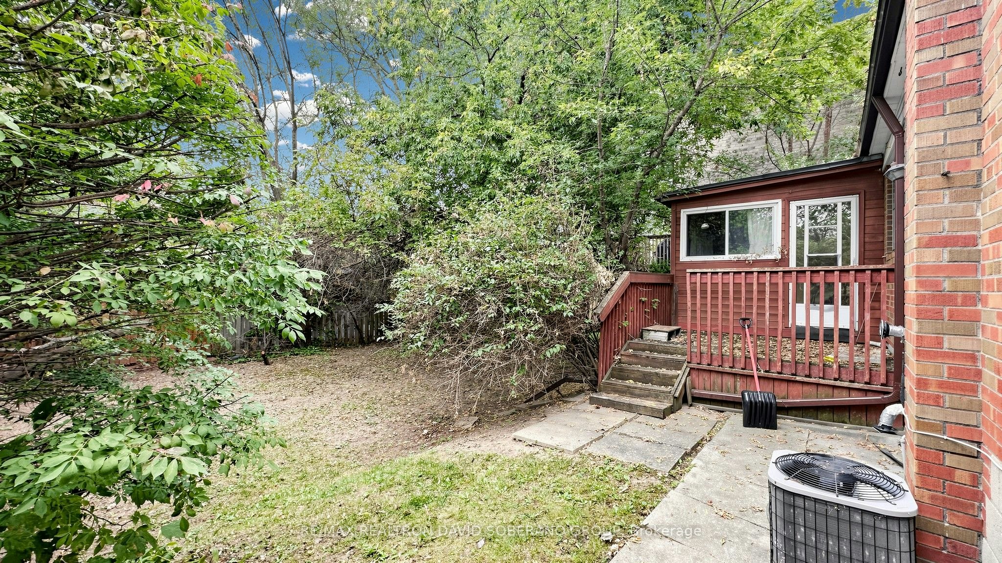 108 York Downs Drive, Toronto, ON, M3H 2G7 - 33