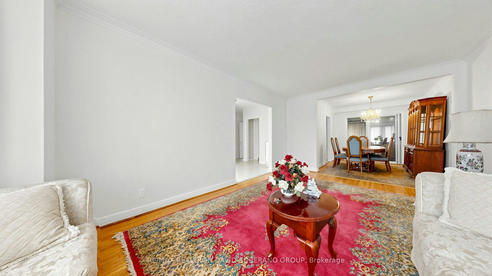 108 York Downs Drive, Toronto, ON, M3H 2G7 - 9