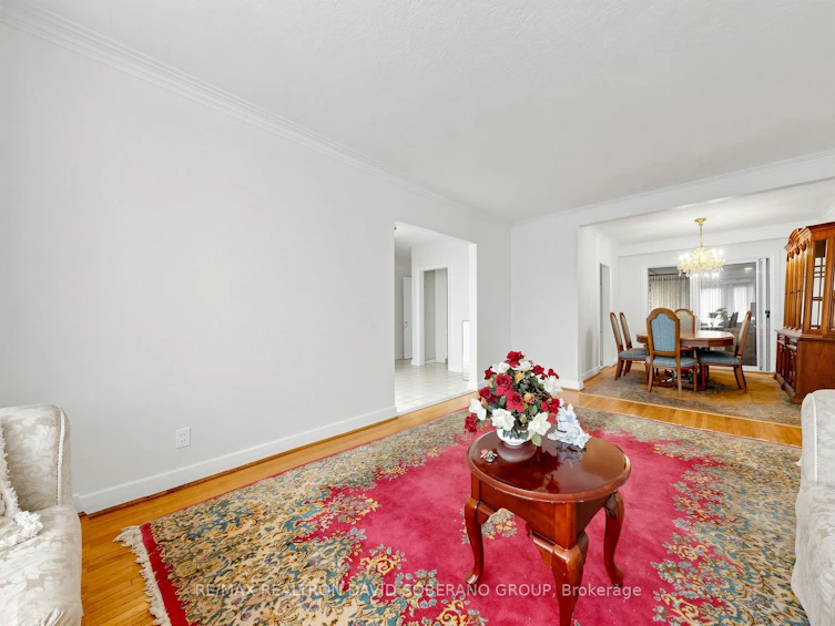 108 York Downs Drive, Toronto, ON, M3H 2G7 - 9
