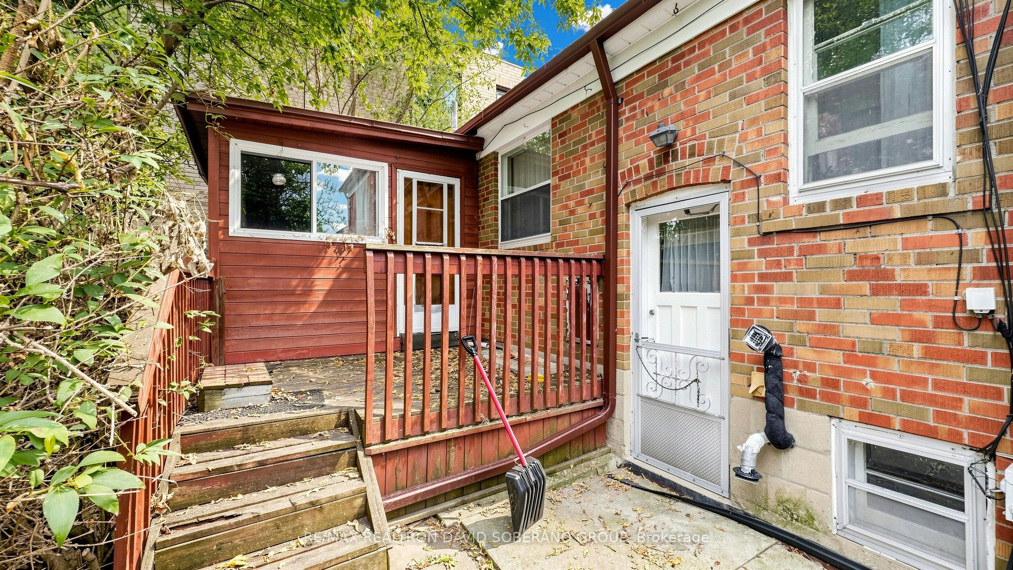 108 York Downs Drive, Toronto, ON, M3H 2G7 - 35