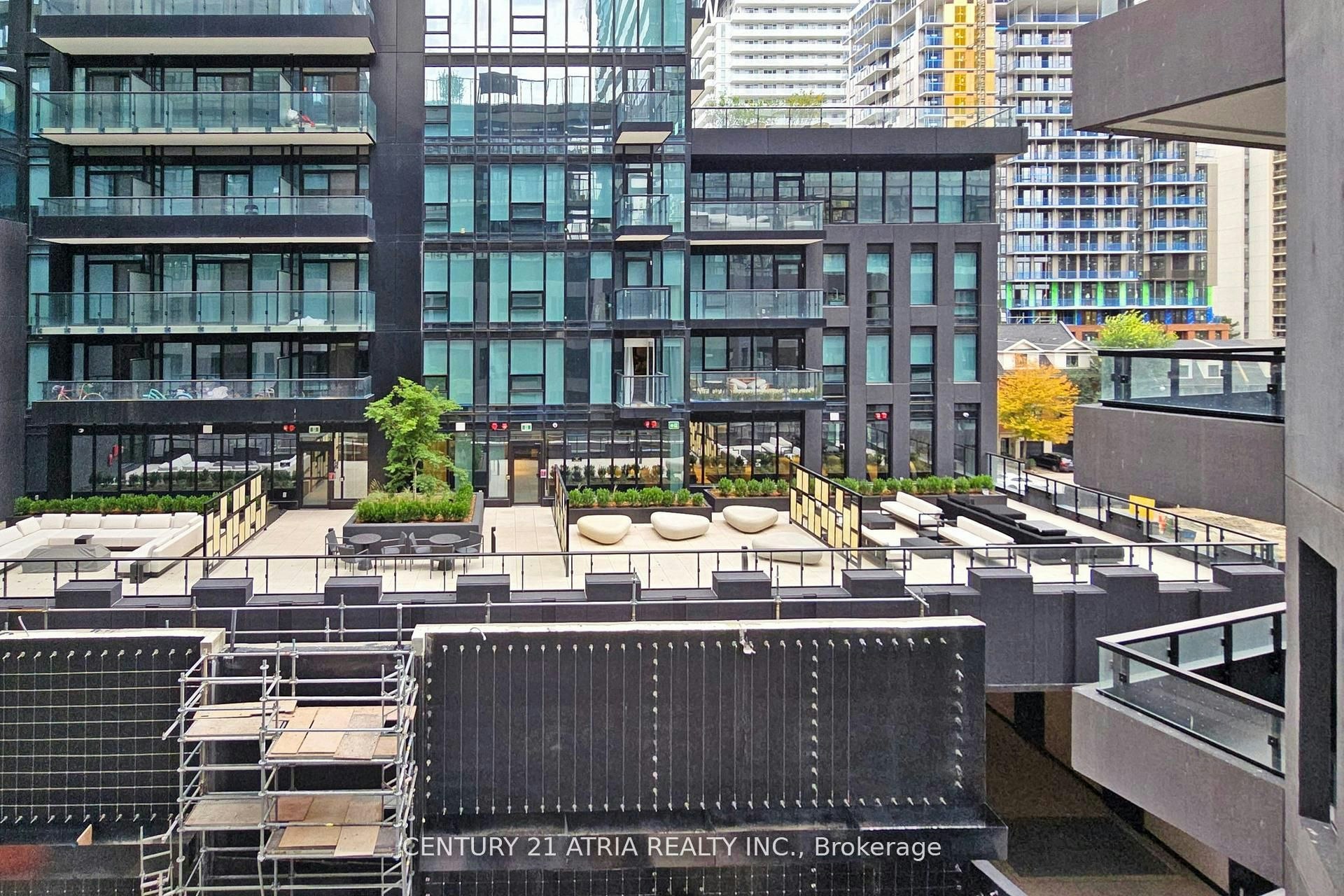 411-110 Broadway Avenue S, Toronto, ON, M4P 1V7 - 21
