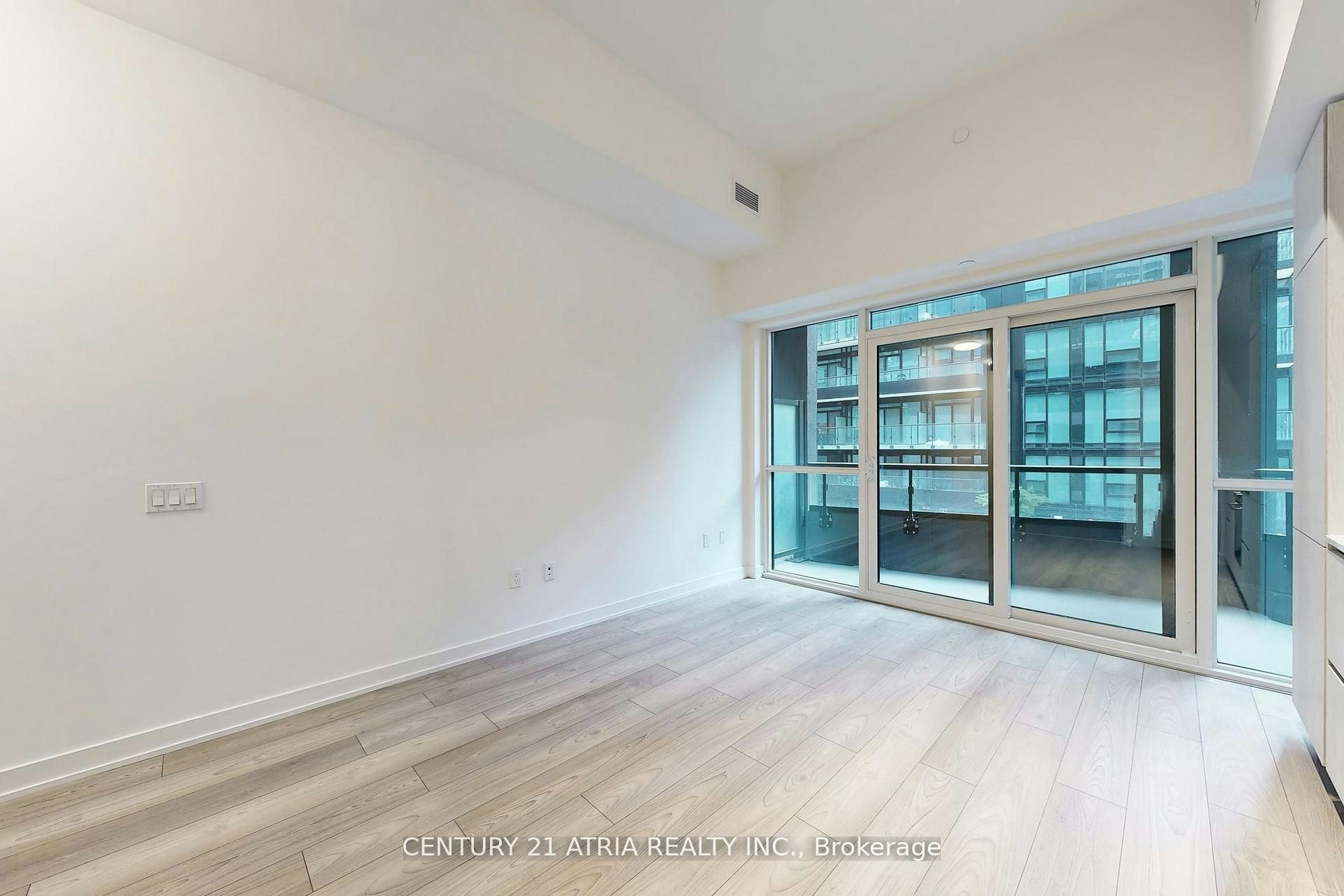 411-110 Broadway Avenue S, Toronto, ON, M4P 1V7 - 3