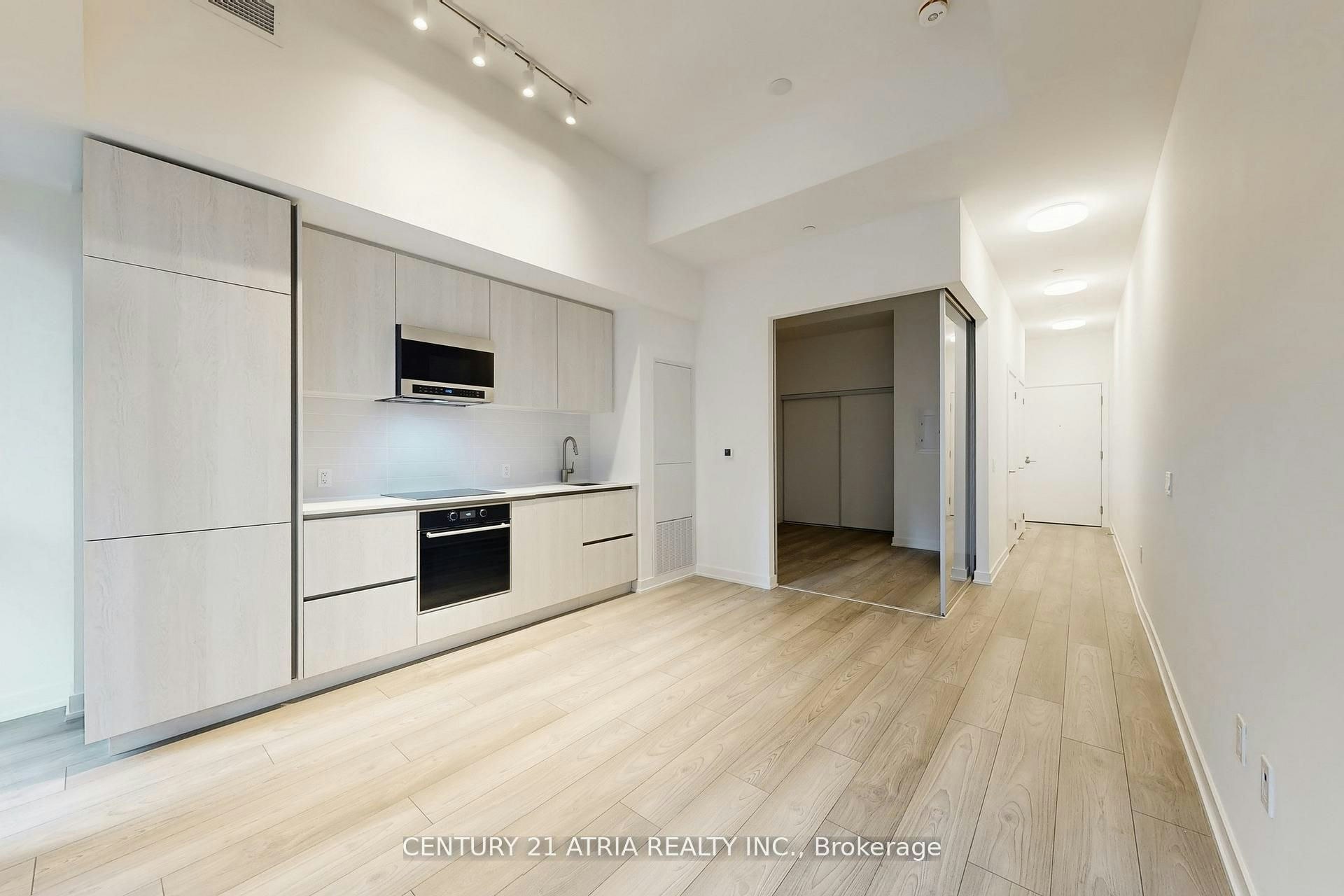 411-110 Broadway Avenue S, Toronto, ON, M4P 1V7 - 5