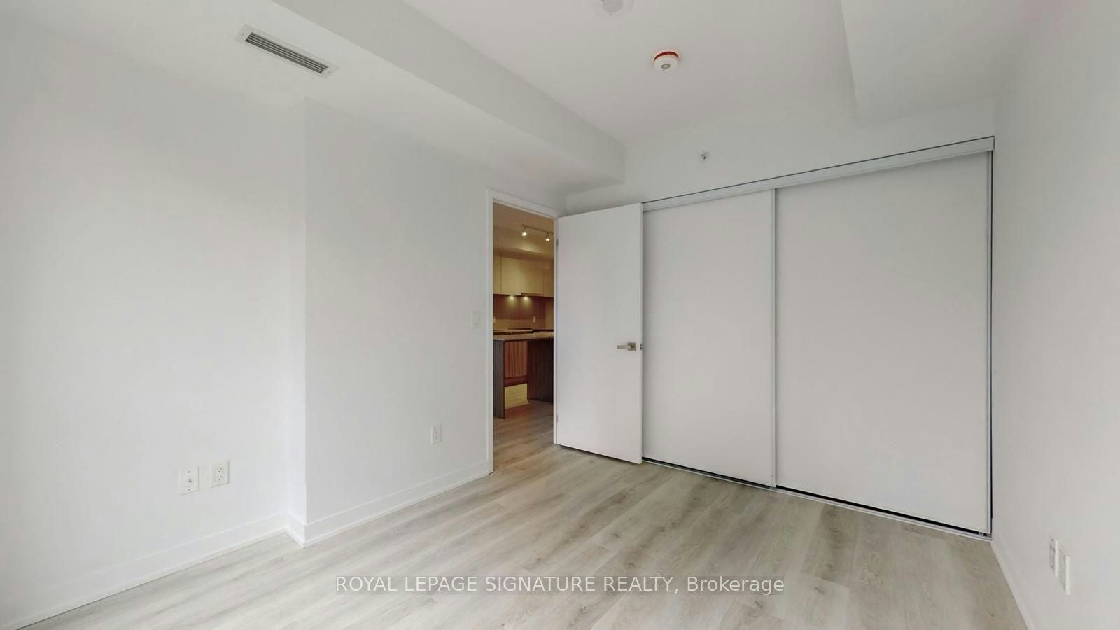 543-31 Tippett Road, Toronto, ON, M3H 0C8 - 10