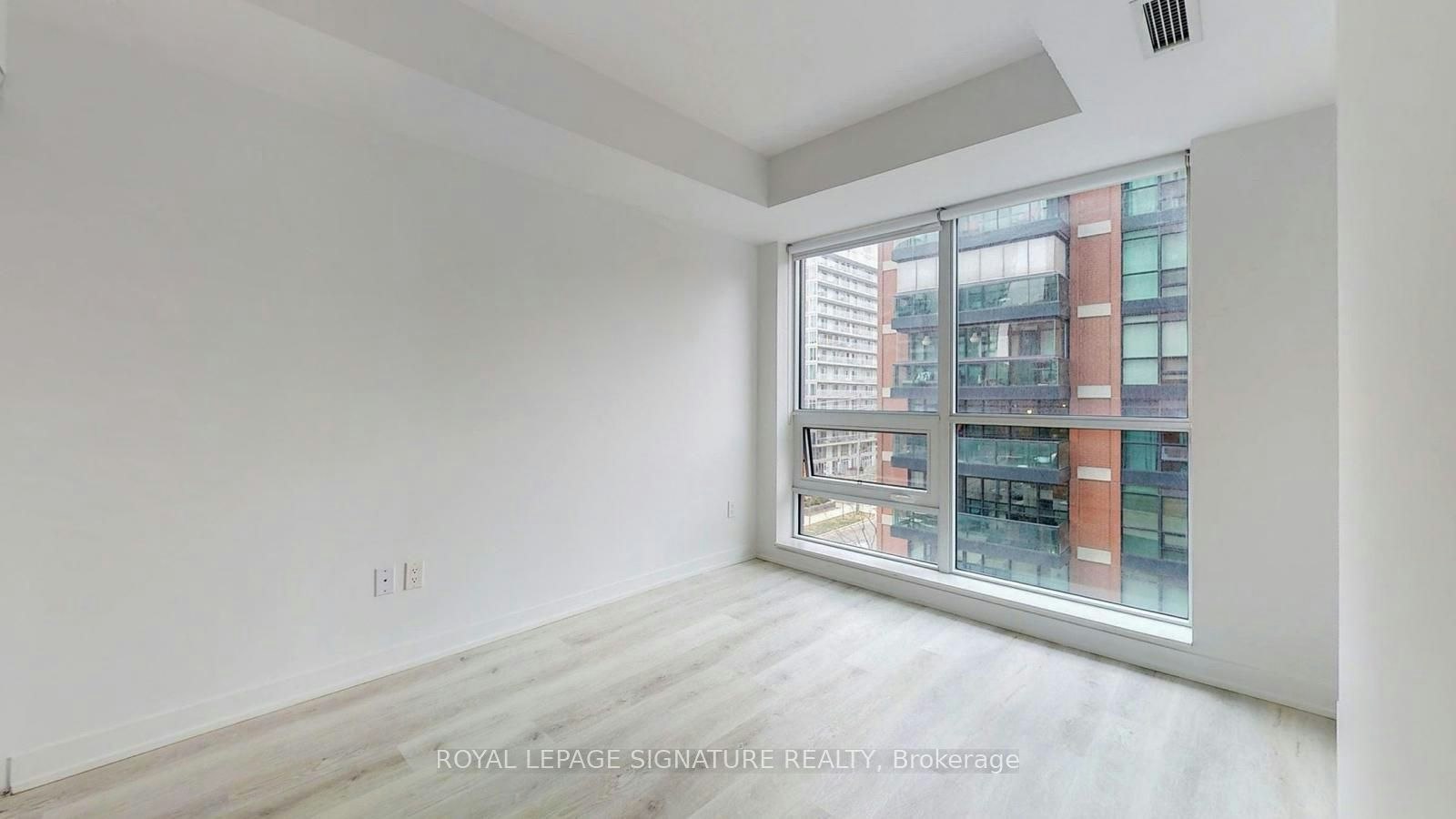 543-31 Tippett Road, Toronto, ON, M3H 0C8 - 13