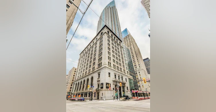 2109-1 King Street W, Toronto, ON, M5H 1A2
