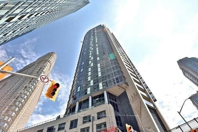 2004-1 The Esplanade N/A, Toronto, ON, M5E 0A8