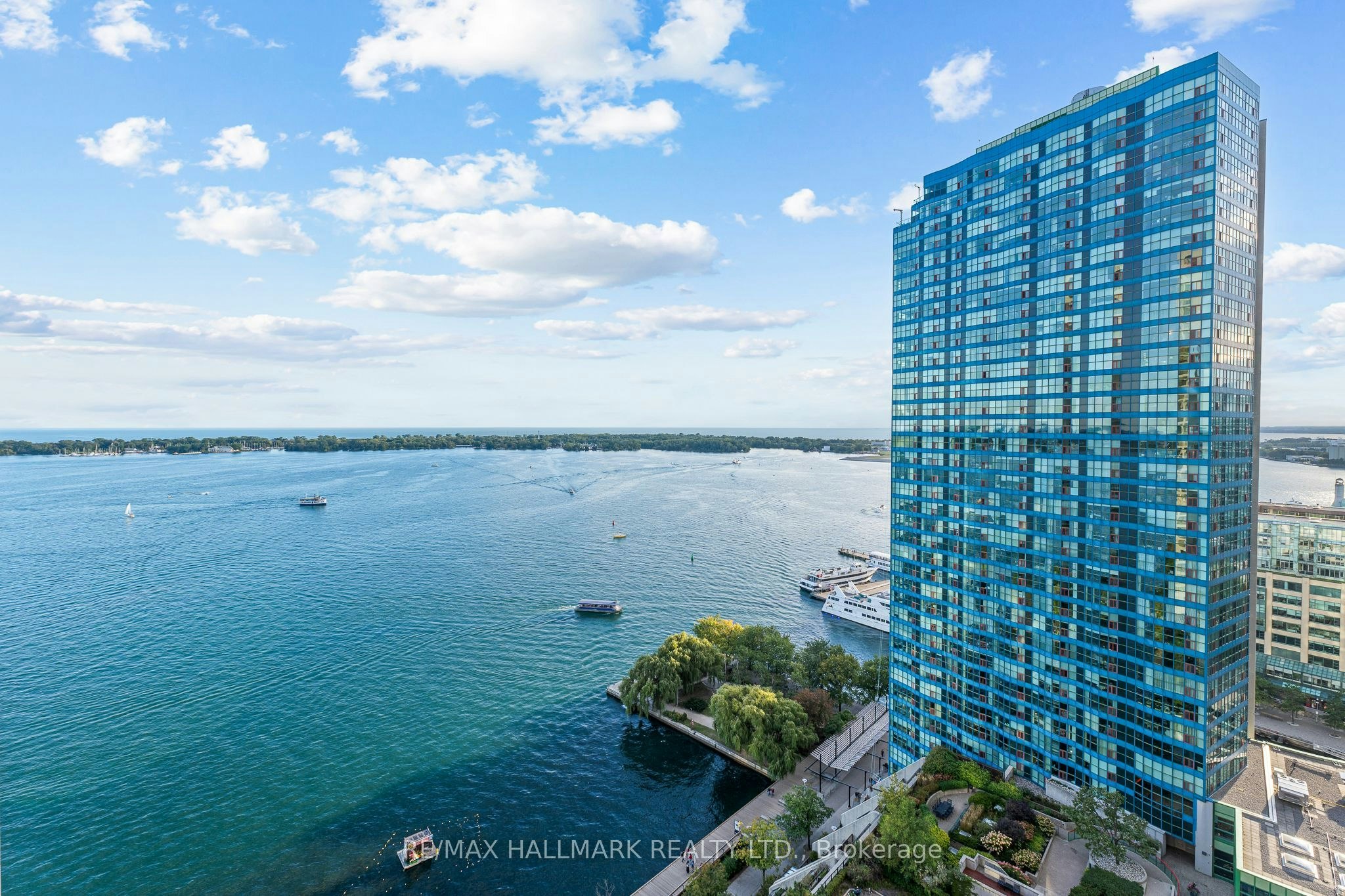 2408-65 Harbour Square, Toronto, ON, M5J 2L4