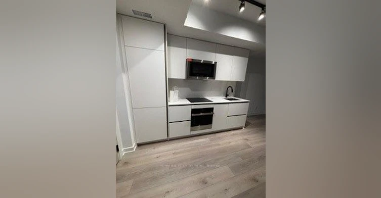 1808-327 King Street, Toronto, ON, M5V 0W7 - 11