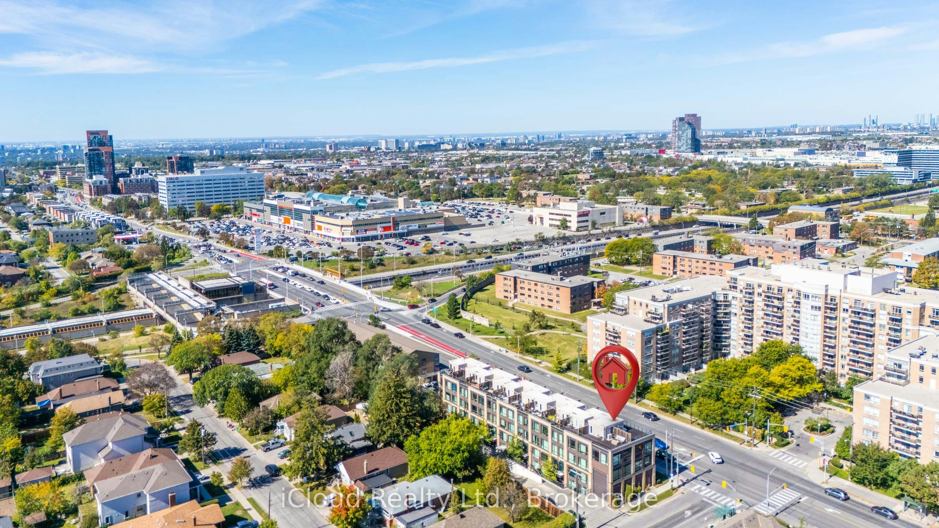305-639 Lawrence Avenue, Toronto, ON, M6A 1A9