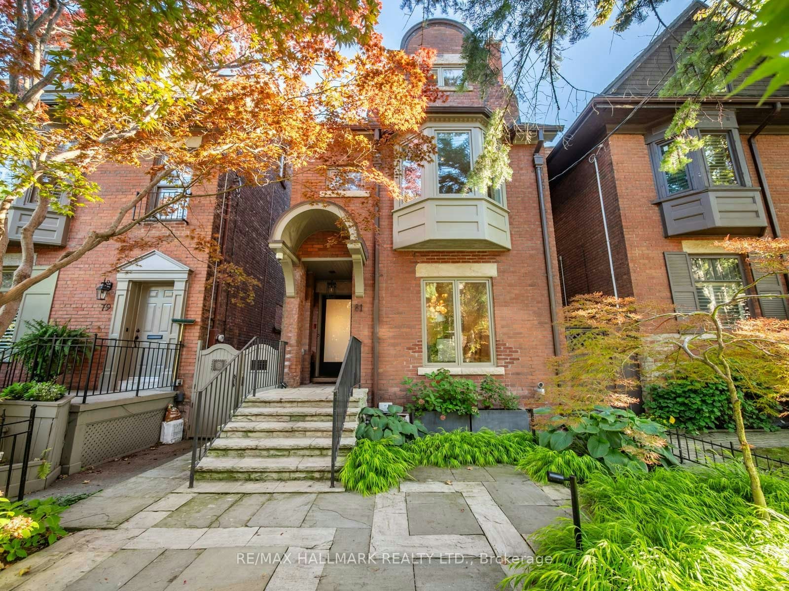 81 Macpherson Avenue, Toronto, ON, M5R 1W7