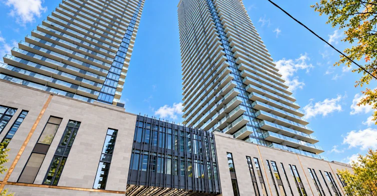 609-65 St Mary Street, Toronto, ON, M5S 0A6 - 2