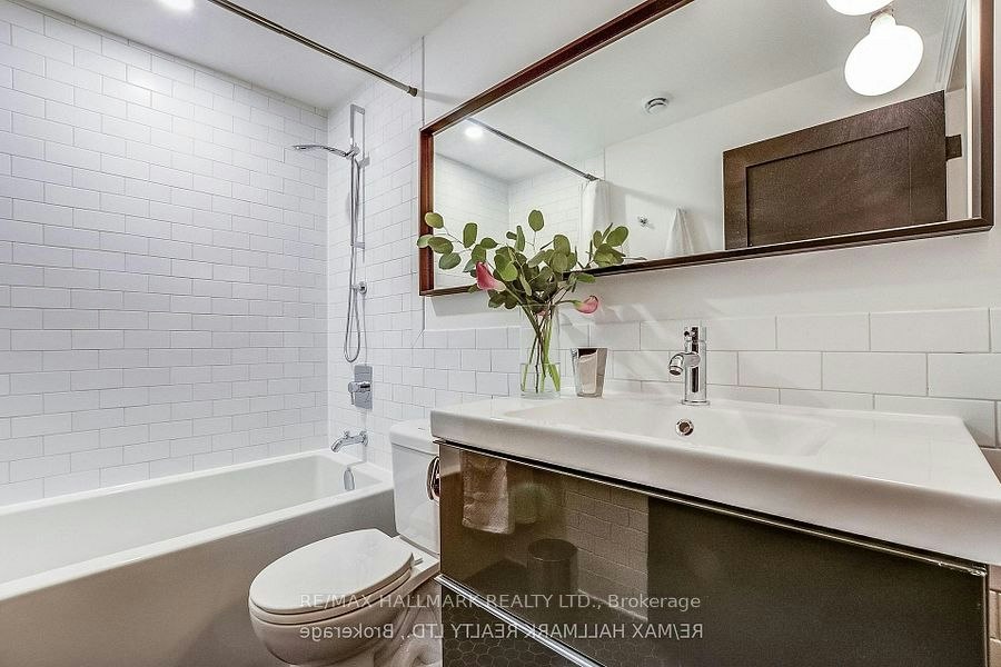 2B-795 College Street, Toronto, ON, M6G 1C7 - 10