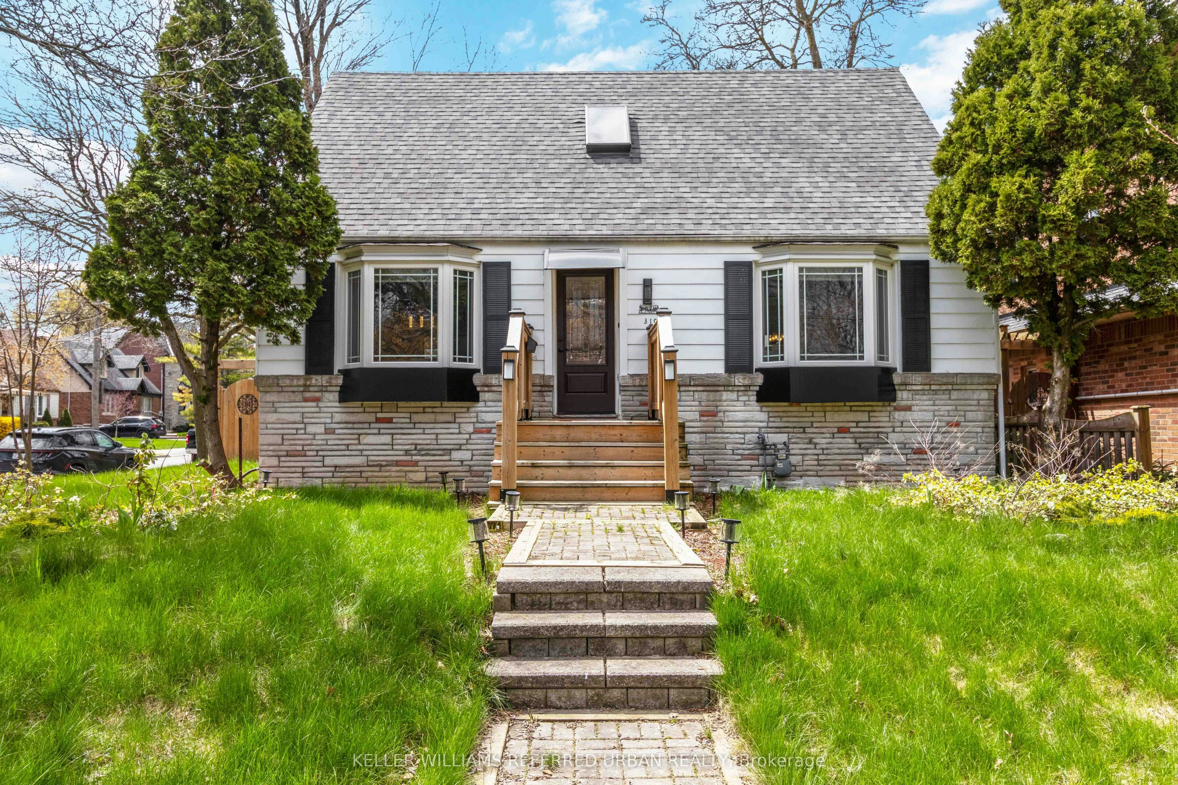 310 Senlac Road, Toronto, ON, M2R 1R1