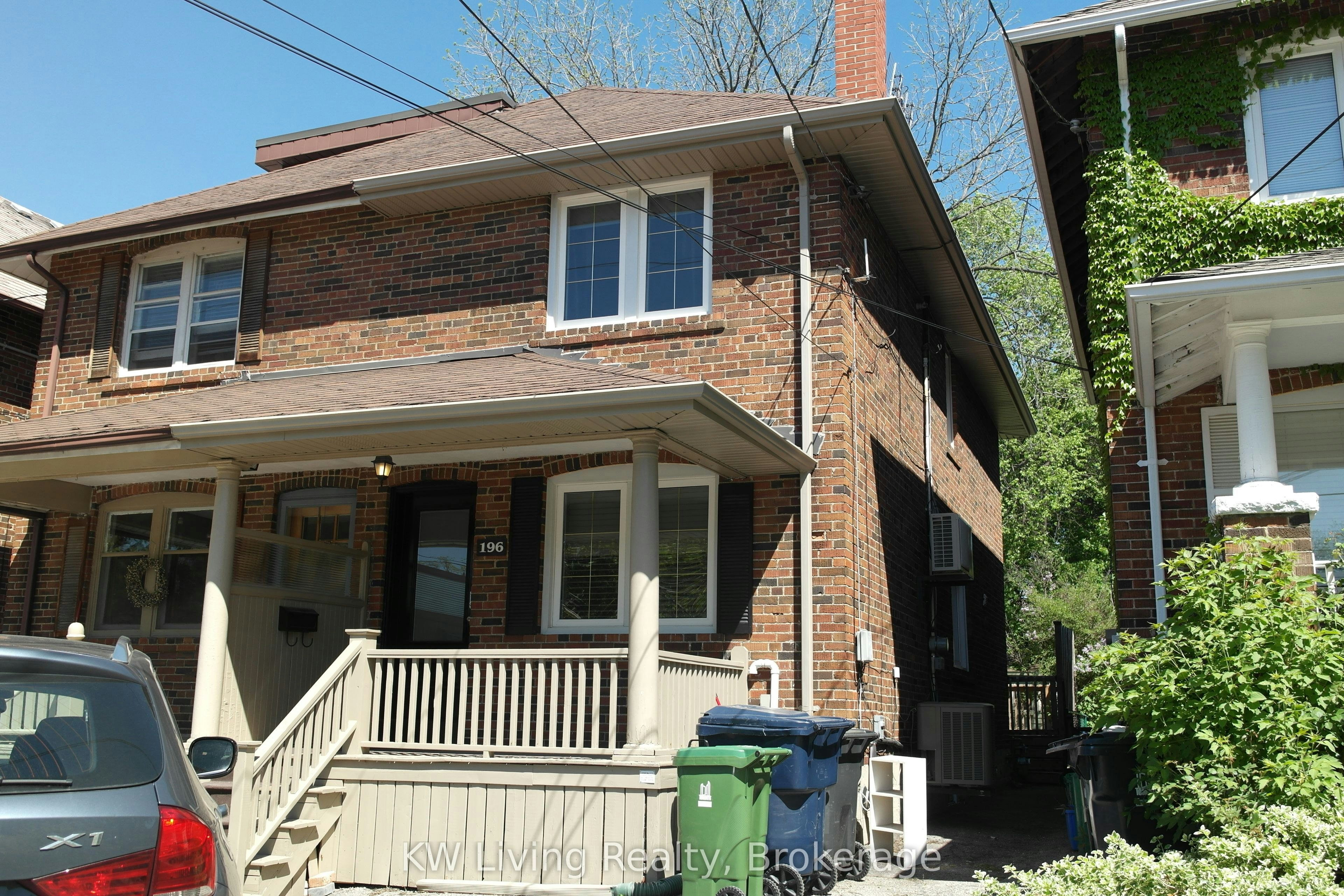 196 Fairlawn Avenue, Toronto, ON, M5M 1S8