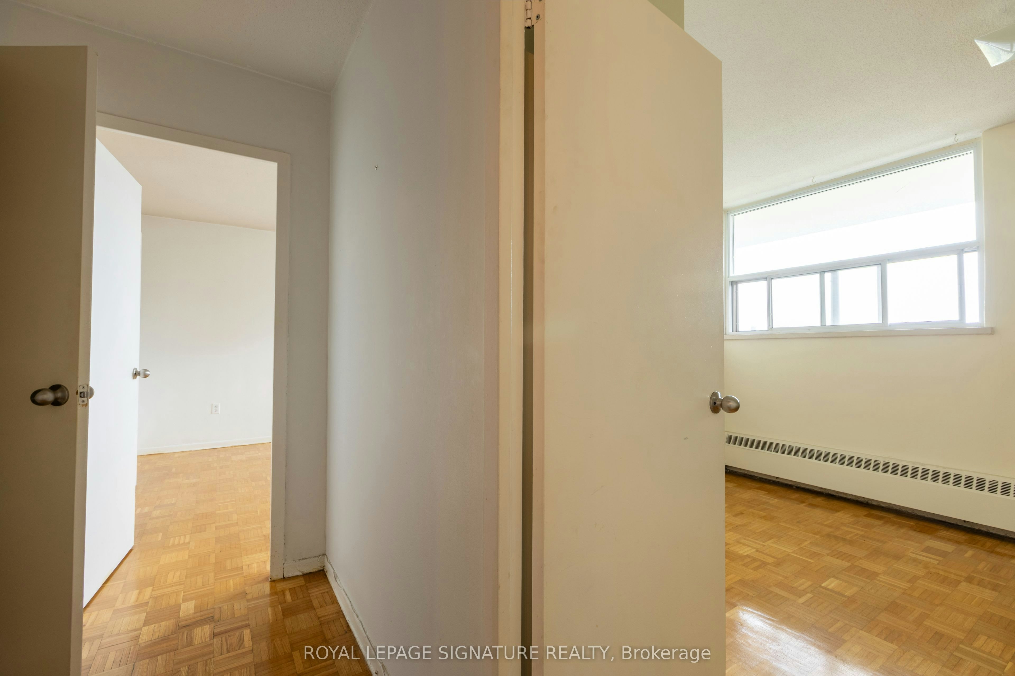 902-161 Oakwood Avenue, Toronto, ON, M6E 2V2 - 6
