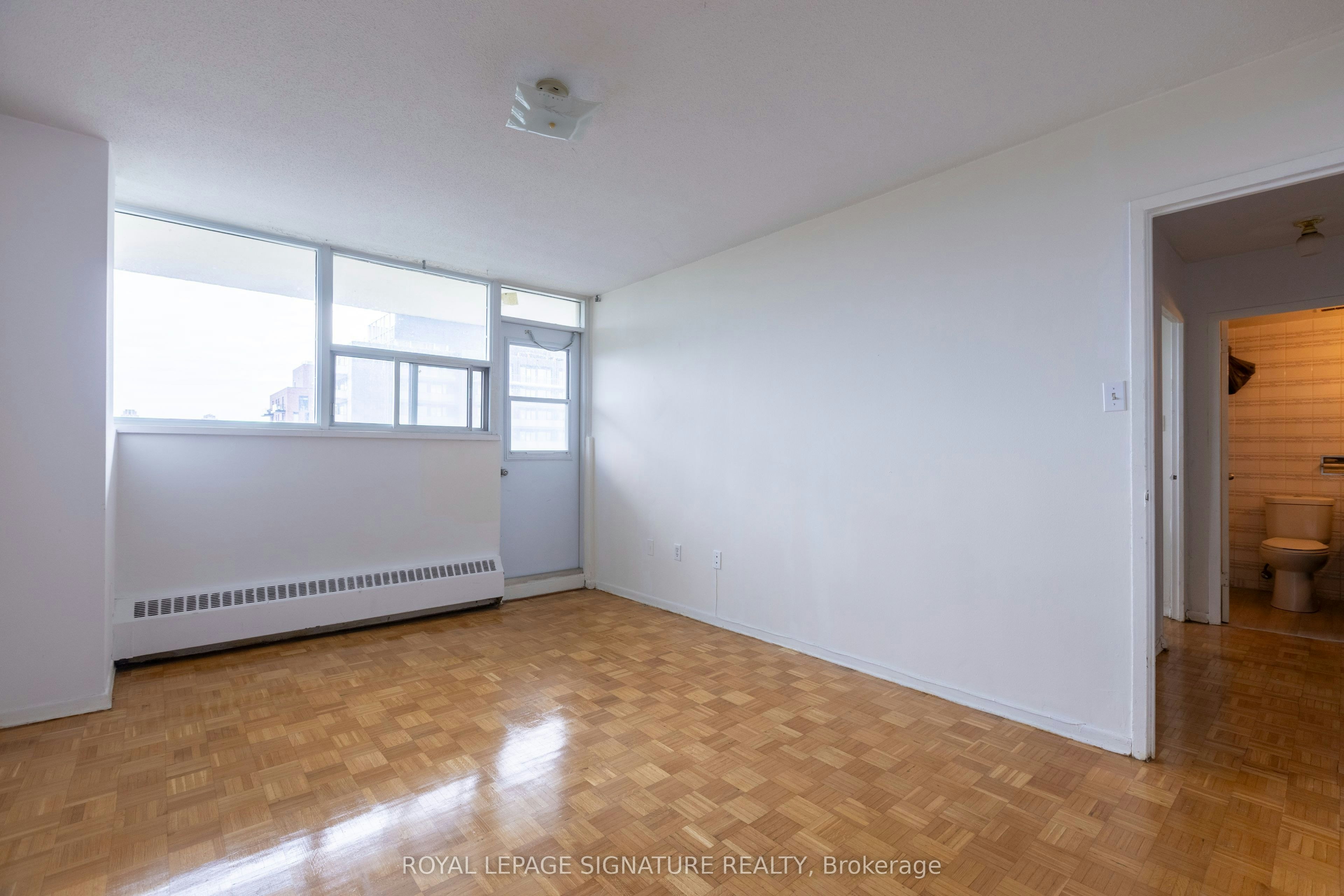 902-161 Oakwood Avenue, Toronto, ON, M6E 2V2 - 11