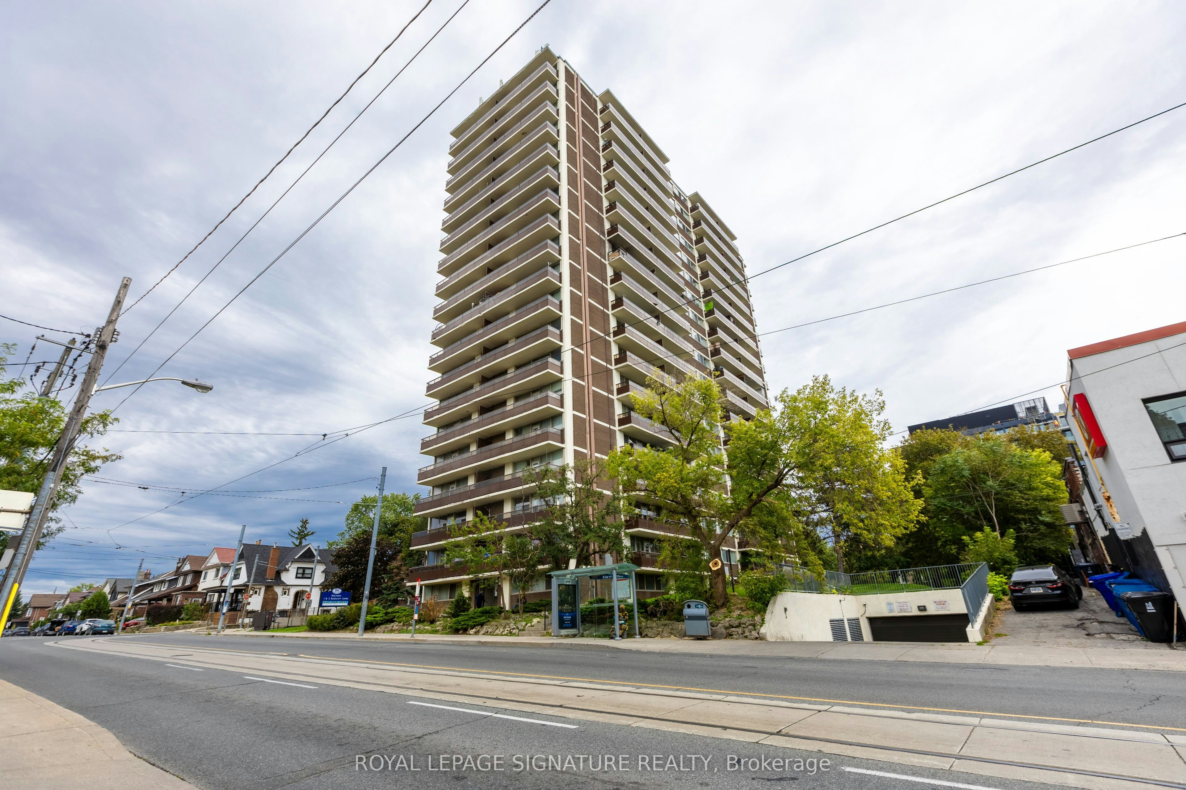 1808-161 Oakwood Avenue, Toronto, ON, M6E 2V2 - 15